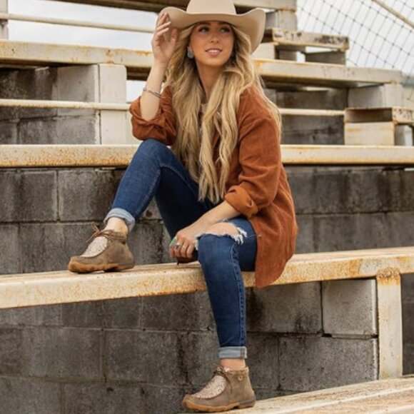 Twisted X Shoes - Twisted X Women's Original Chukka Driving Moc Bomber 7.5